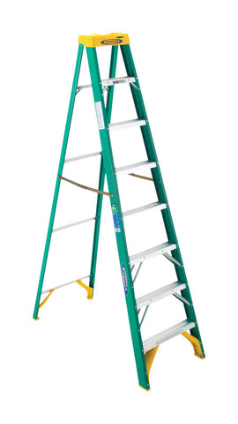 Werner 8 ft. Fiberglass Step Ladder 225 lb. Type II